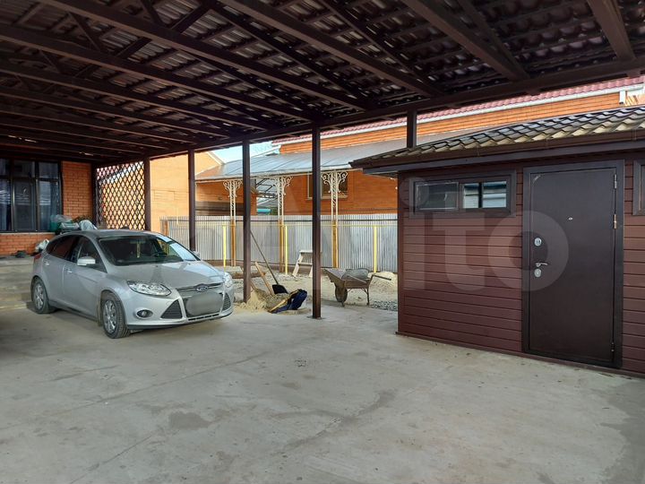 Дом 110 м² на участке 4 сот.