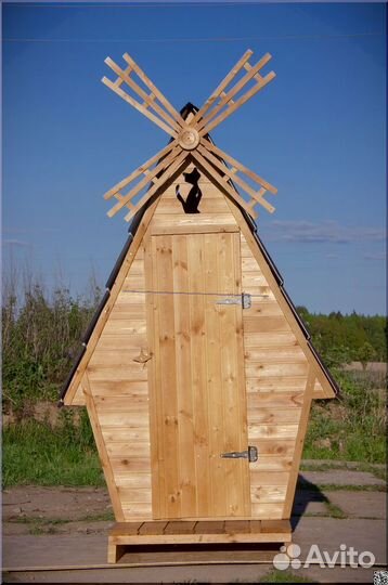 Уличный туалет деревянный TVP575