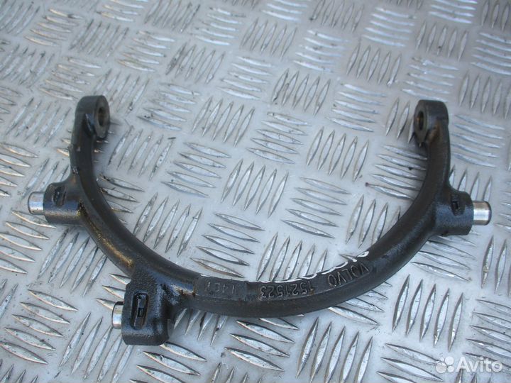 Вилка переключения передач Volvo 1521523