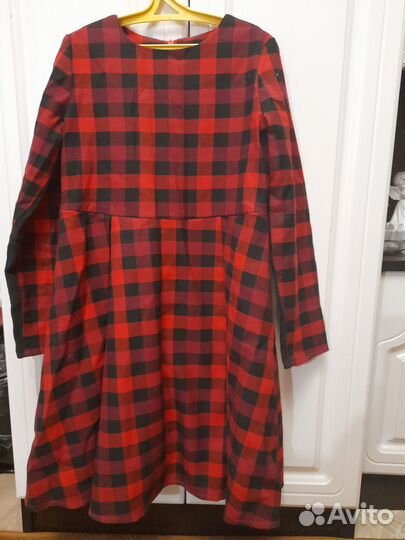 Платья на девочку 128 пакетом