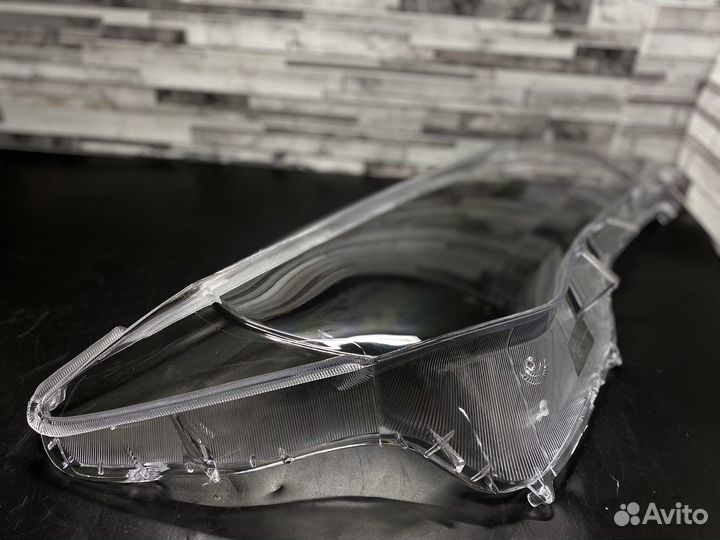 Стекло фары Toyota RAV 4 CA40 дорест. (12-15гг.) R