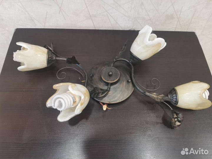 Люстра потолочная