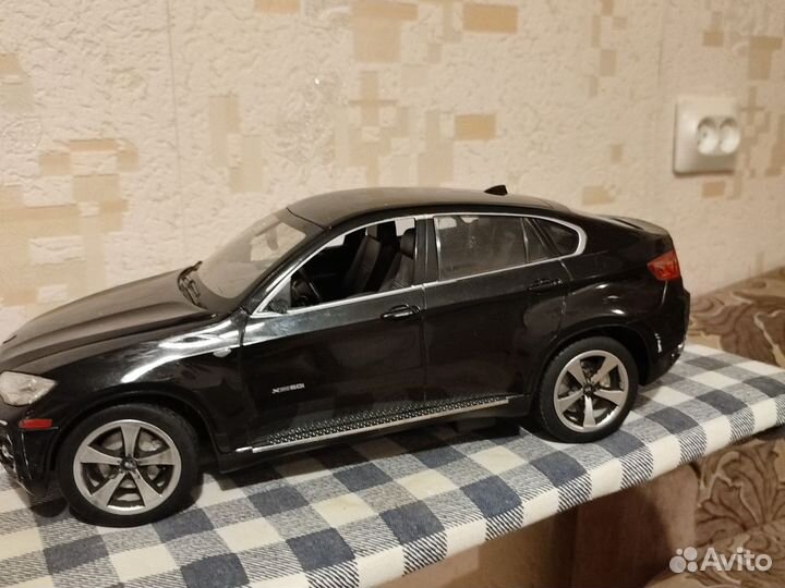 Машина на радиоуправлении