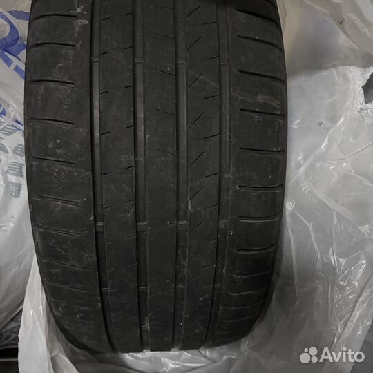 Bridgestone Alenza 001 285/40 R21