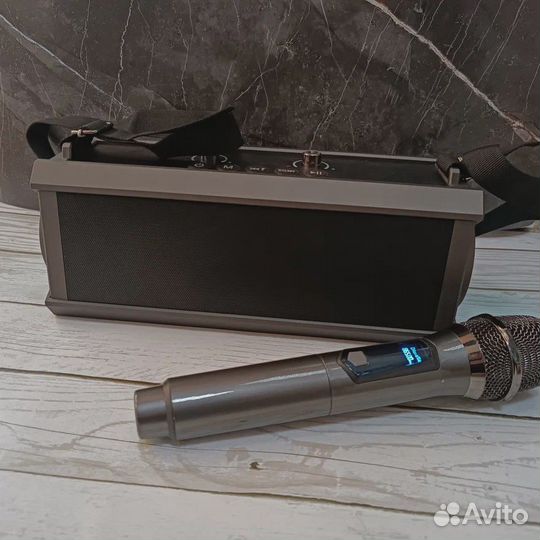 Портативная колонка 80W c микрофоном