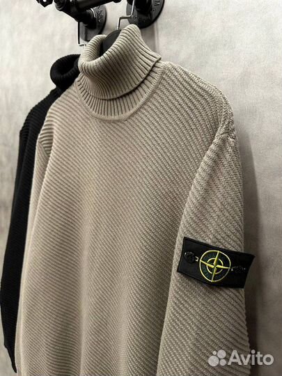 Свитер Stone Island