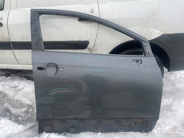 Дверь передняя правая Suzuki SX4 2013 Сузуки