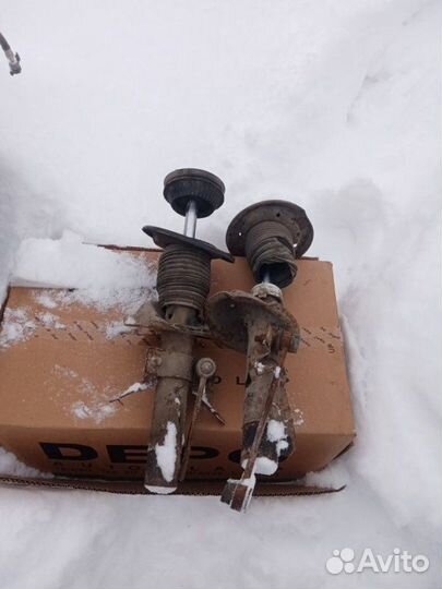 Амортизатор передний Ford Mondeo