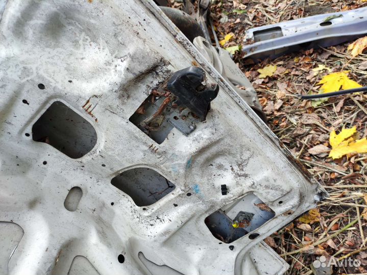 Крышка багажника mitsubishi lancer 6