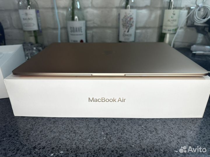 MacBook Air 13 2020 М1/8Gb/256SSD/96%/Идеал