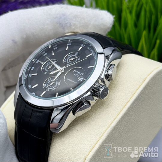 Часы Tissot Couturier Chronograph