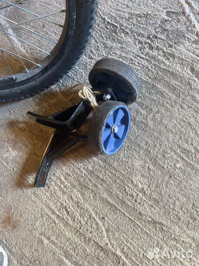 Детский велосипед на 4-6 лет