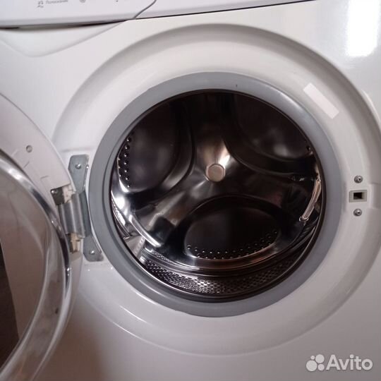 Стиральная машина indesit 5кг