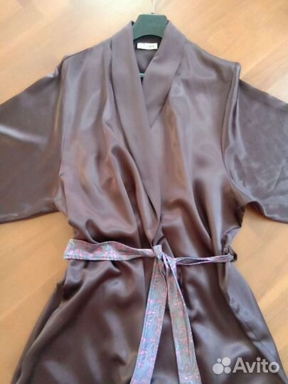 Халат женский шелковый