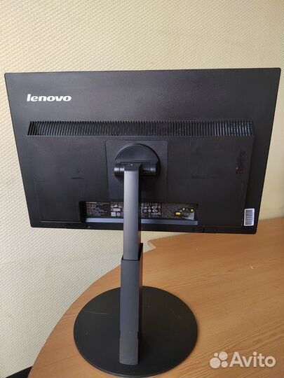 Монитор Lenovo T2254pC