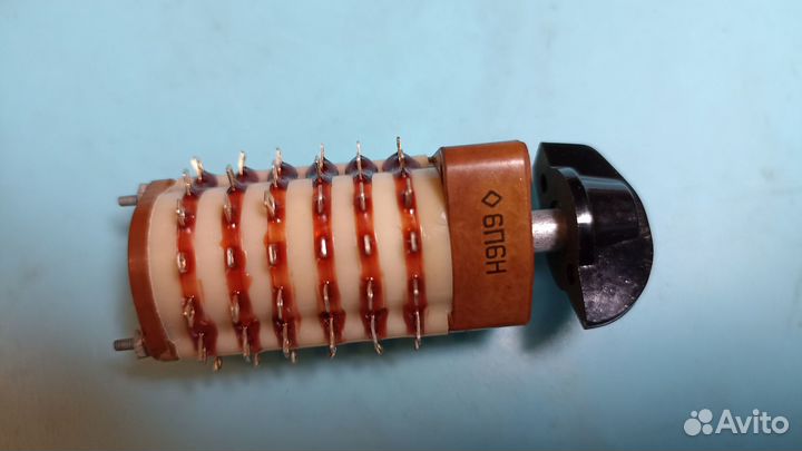 Переключатель П2Г3 6П6Н