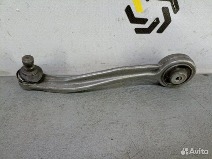 Рычаг подвески верхний передний правый Audi A4 B8