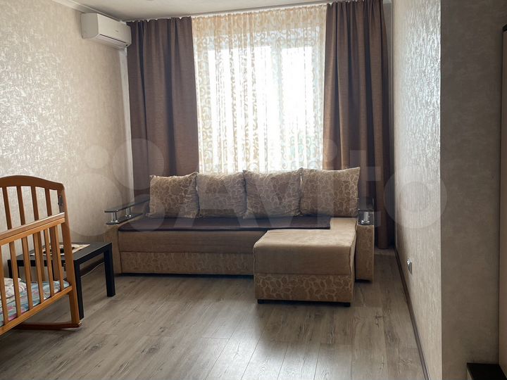1-к. квартира, 42 м², 4/9 эт.