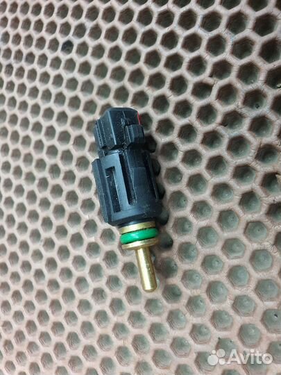 Датчик температуры охлаждающей жидкости Bmw