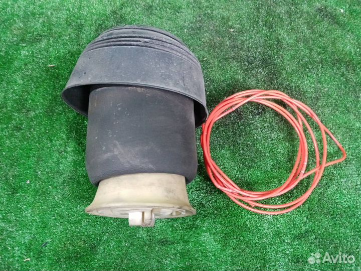 Подушка пневмоподвески задняя левая Bmw X5 E70