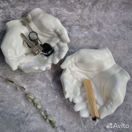 Подставка кашпо руки