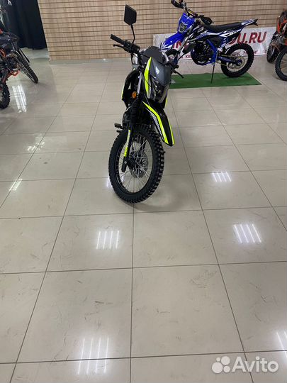 Мотоцикл Motoland enduro LT 250 (XF250-B) (165FMM)