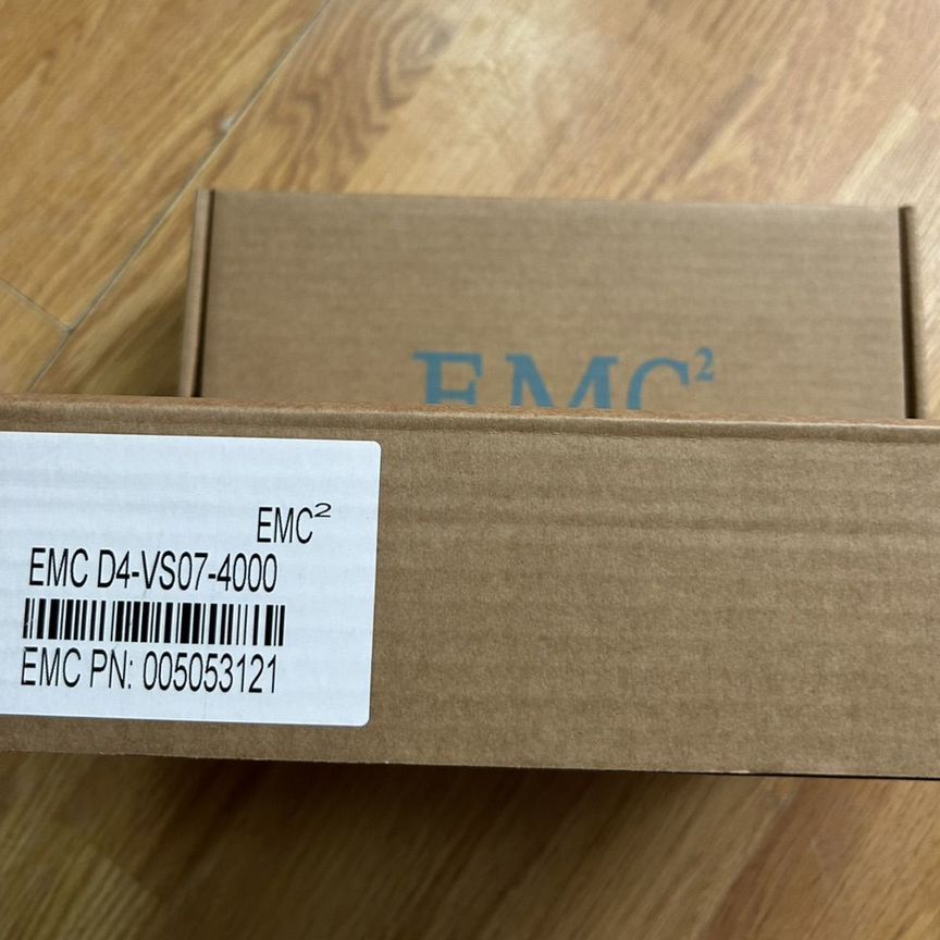 [D4-VS07-4000] Жесткий Диск Emc 4tb005053121