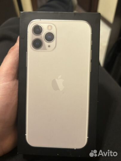 iPhone 11 Pro, 64 ГБ