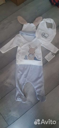Костюмчик на выписку для мальчика 0+