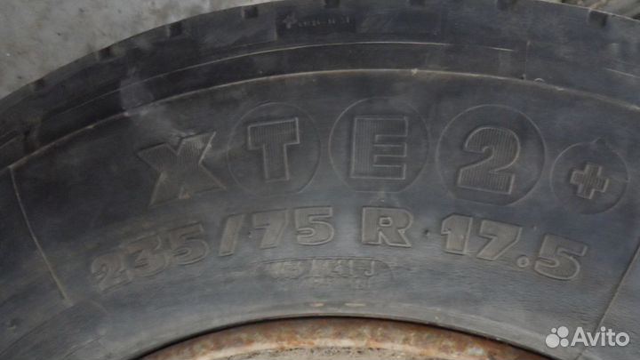 Шина michelin 235/75 R 17.5 б/у в сборе с диском