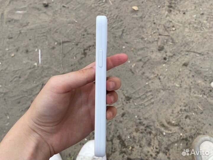 Чехол на айфон 12