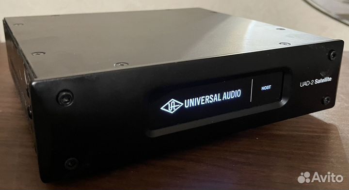 Uad-2 Satellite Octo Thunderbolt + 119 plug-ins