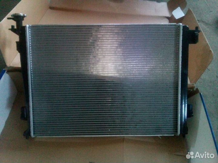 Радиатор Hyundai ix35 Kia Sportage