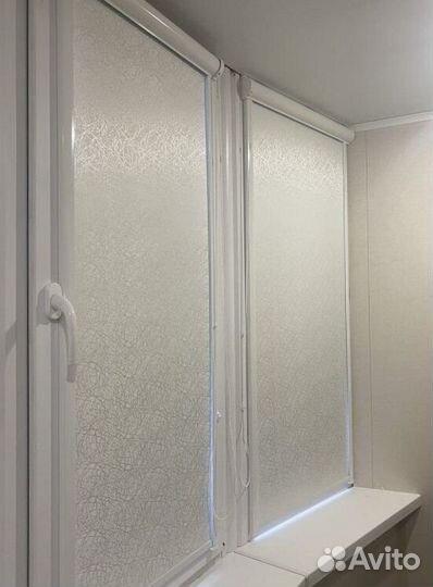 Рулонные шторы мини блэкаут X7497