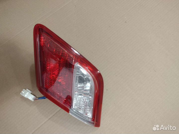 Фонарь задний toyota camry 40