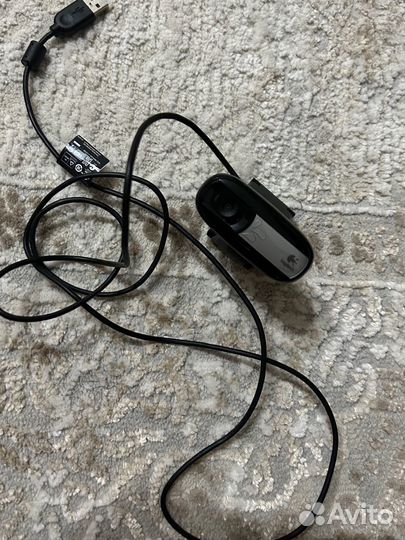 Веб-камера Logitech с микрофоном проводная