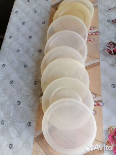 Крышки пластмассовые для больших 5л банок