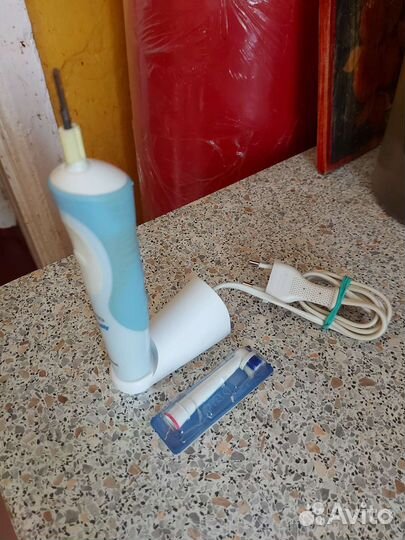 Зубная щетка braun