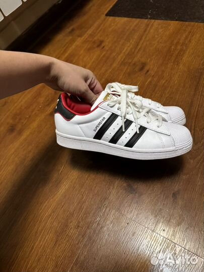 Adidas superstar