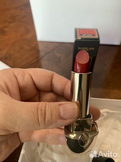 Помада guerlain rouge g