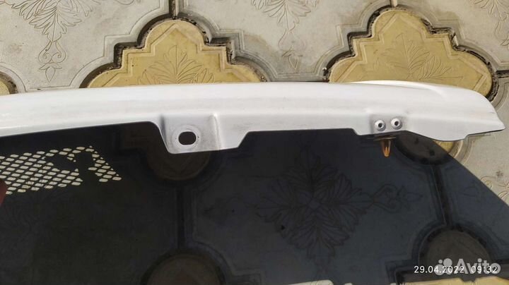 Решетка радиатора H81W MM801361