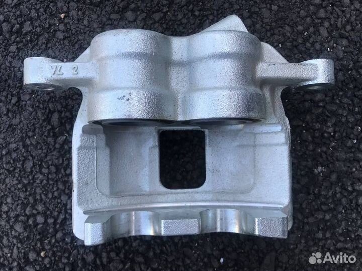 Суппорт тормозной передний левый Transit 1521150