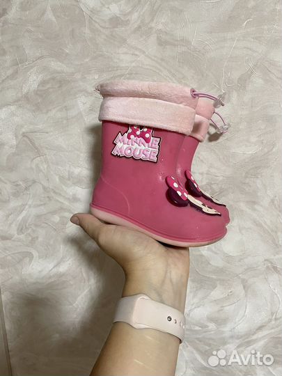 Резиновые сапоги на девочку
