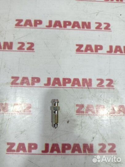 Штуцер прокачки тормозов Toyota