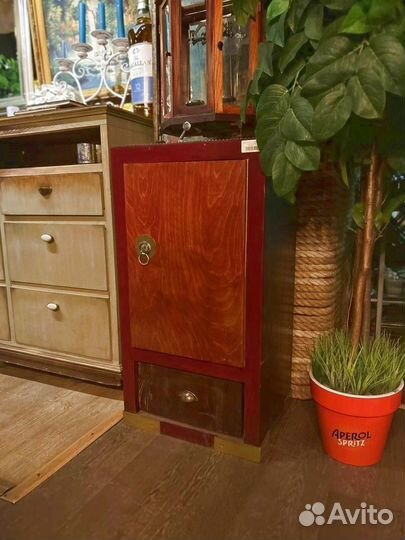 Тумба стилизованная