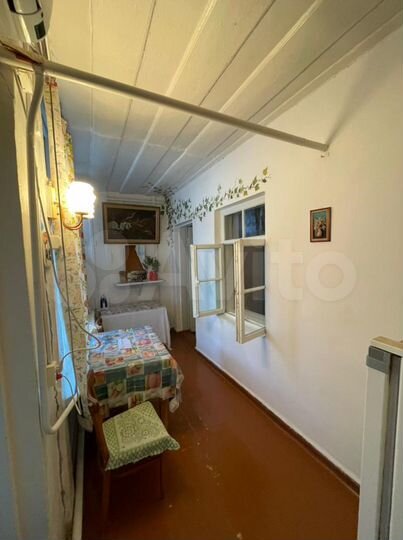 Комната 20 м² в 3-к., 2/2 эт.