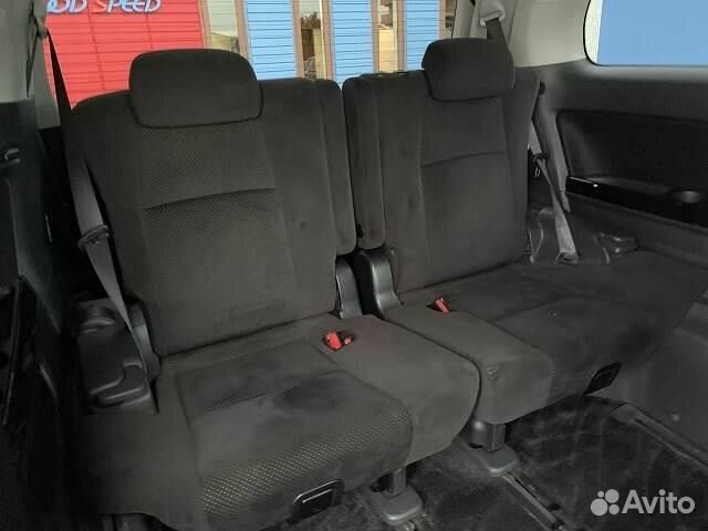 Toyota Alphard, 2011