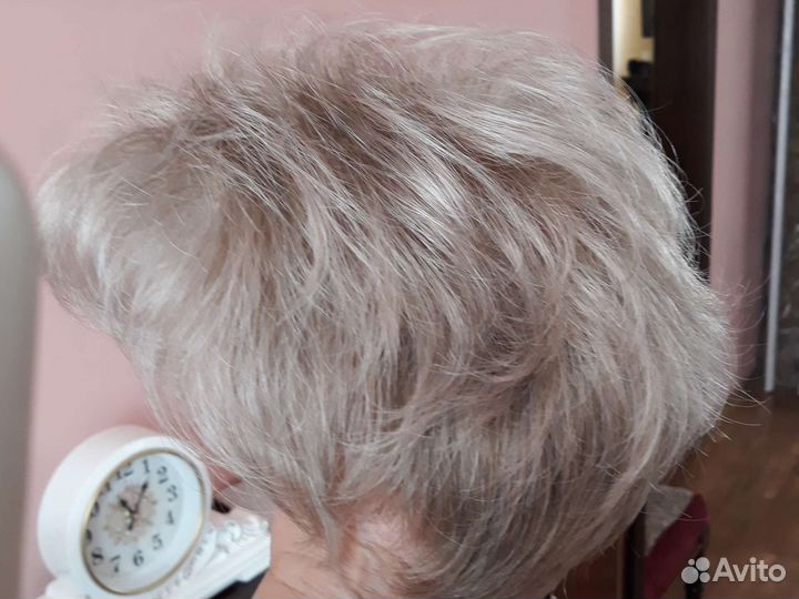 Парик женский