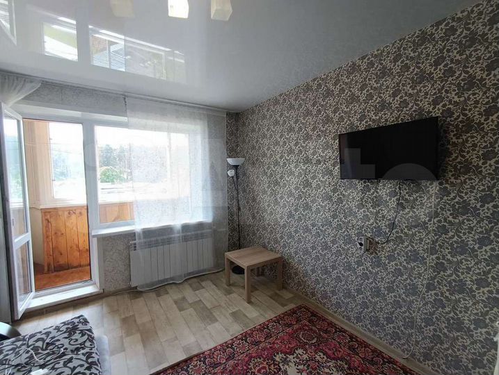 2-к. квартира, 52 м², 5/5 эт.