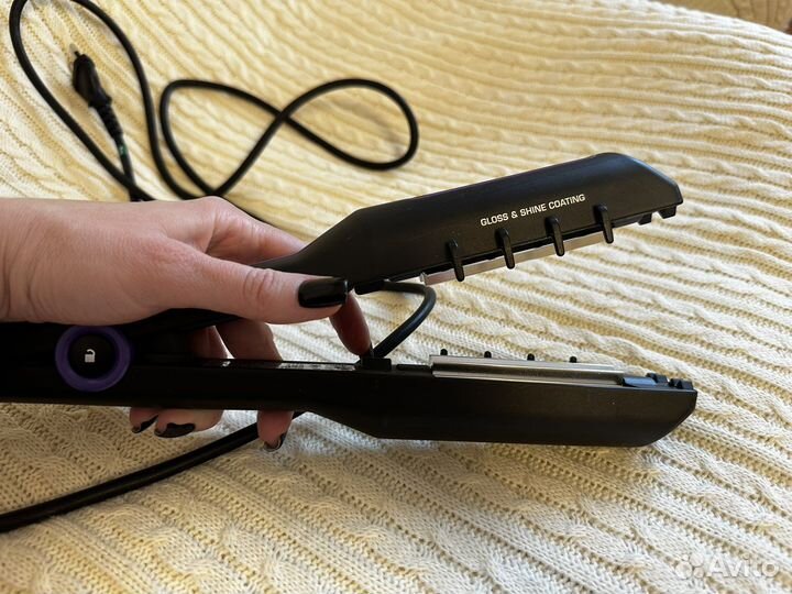 Плойка гафре с роликовым механизмом